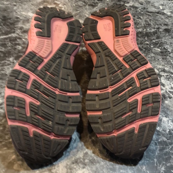 Ladies Brooks Adrenaline 21 Shoe Sz 7 - Picture 5 of 9